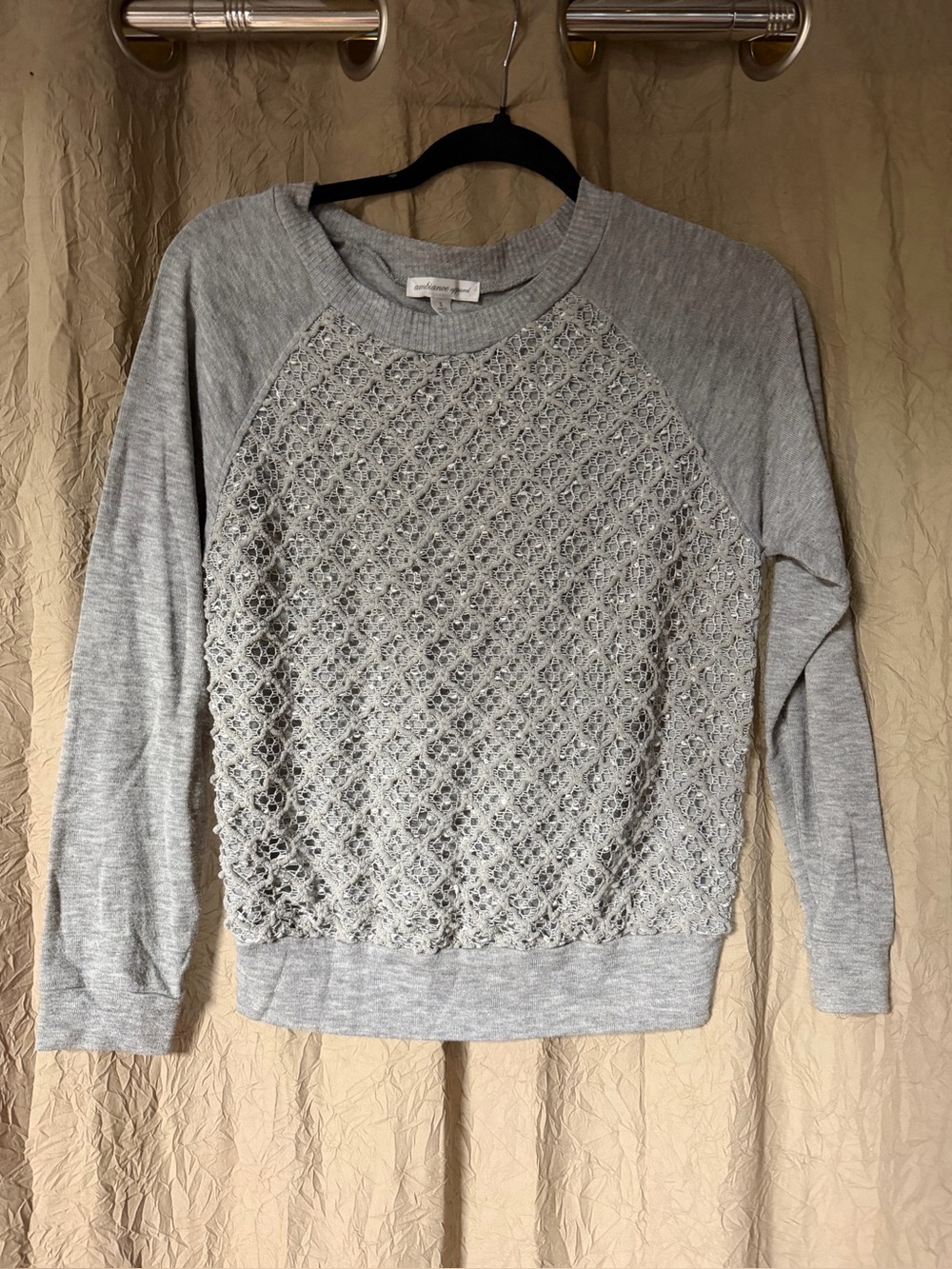 Embroidered Front Pullover Sweatshirt - Light Gray
